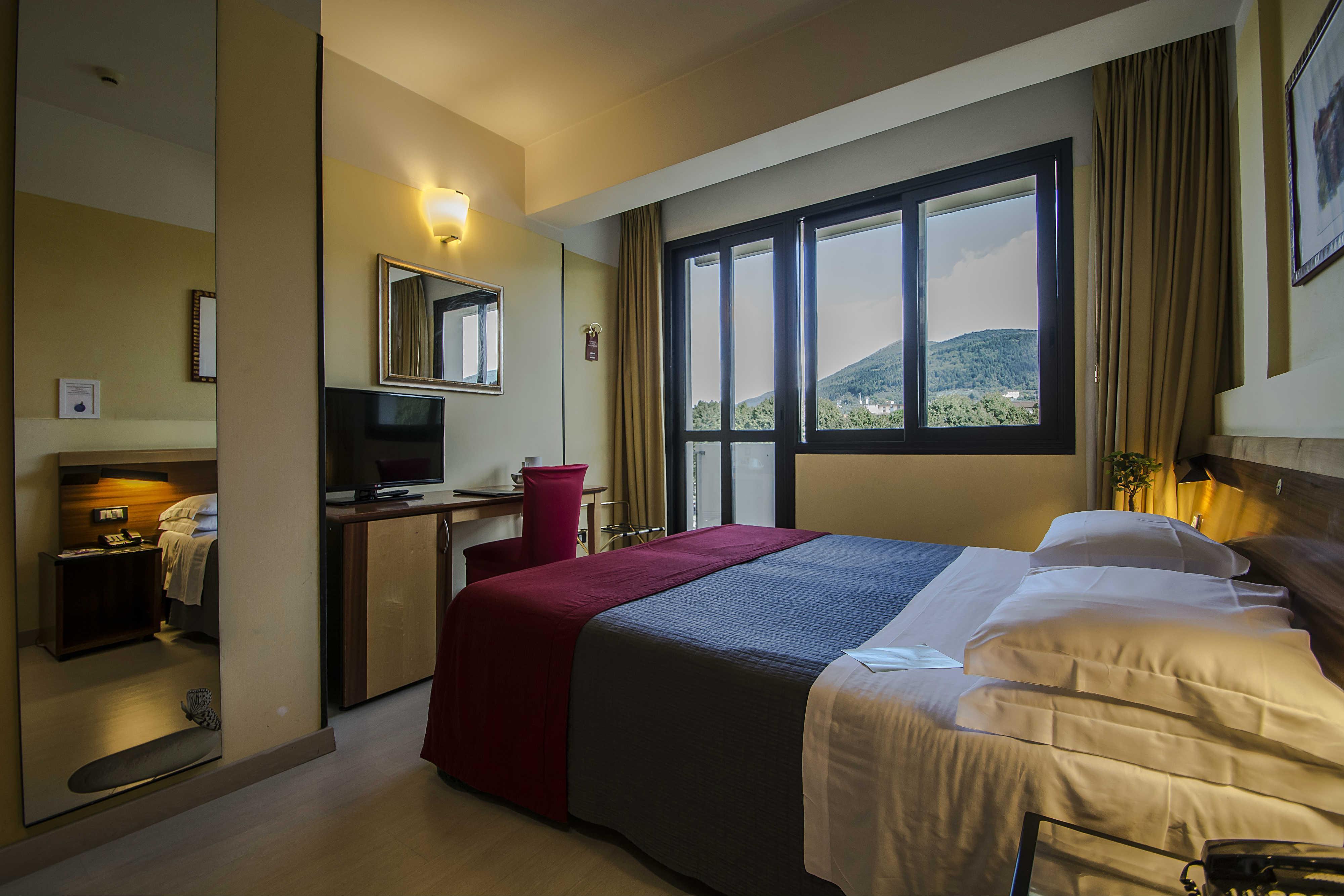 Art Hotel Milano Прато Экстерьер фото