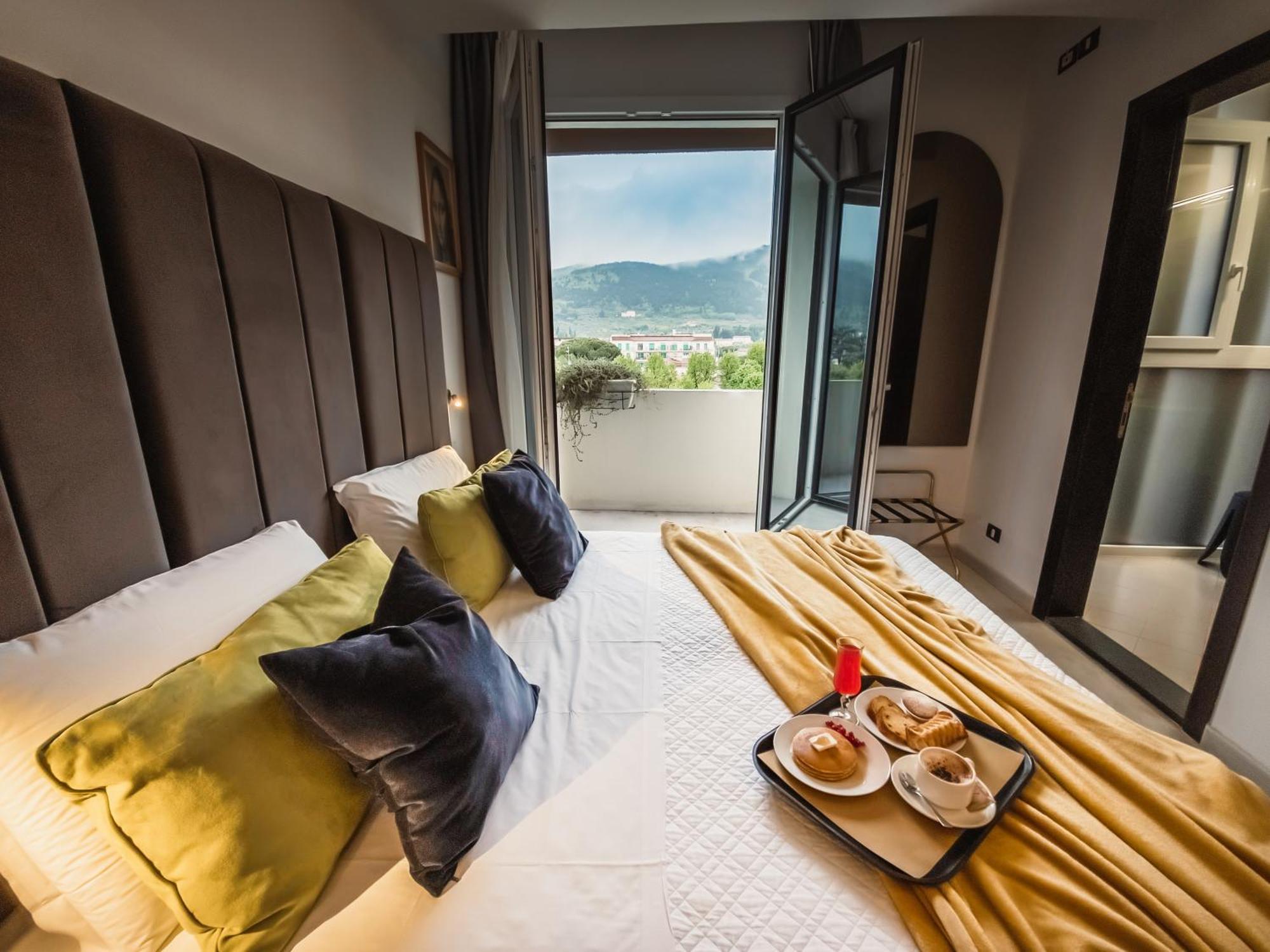 Art Hotel Milano Прато Экстерьер фото